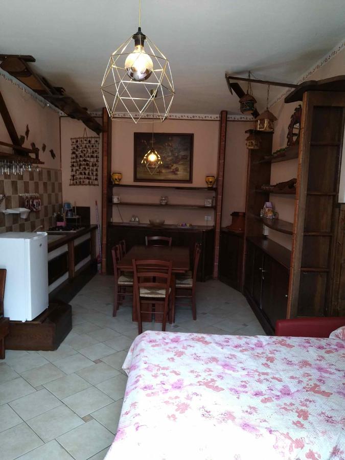 Agriturismo Ca' Isotta Castello di Serravalle Extérieur photo