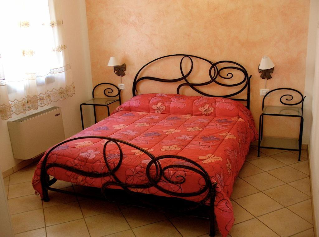 Agriturismo Ca' Isotta Castello di Serravalle Extérieur photo