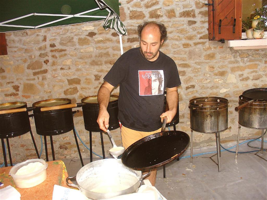 Agriturismo Ca' Isotta Castello di Serravalle Extérieur photo